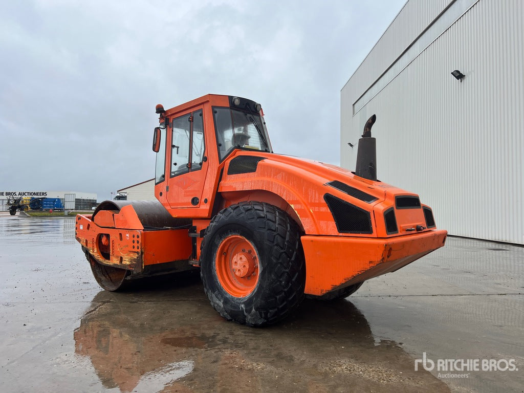 2007 Bomag BW213DH-4 Smooth Drum Compactor