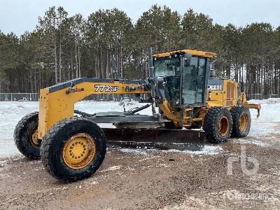 2015 JOHN DEERE 772GP AWD Motor Grader