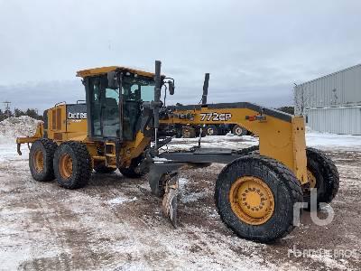 2015 JOHN DEERE 772GP AWD Motor Grader