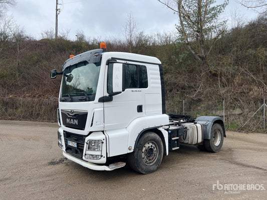 2017 MAN TGS18.460 4x2 Sleeper Truck Tractor