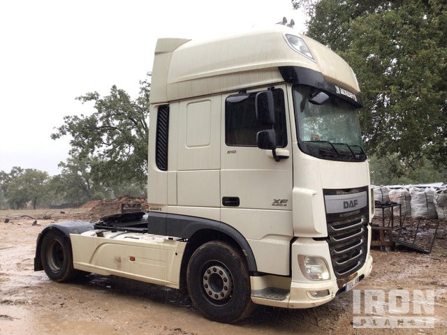 2016 DAF XF 510 FT 4x2 Sleeper Truck Tractor