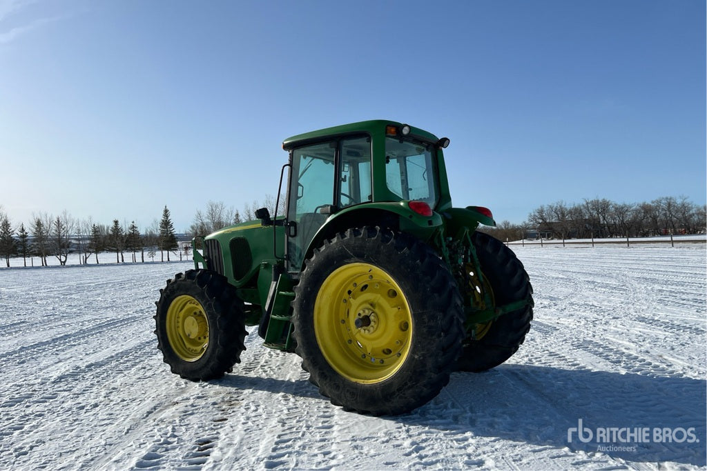 2004 John Deere 7420 4WD Tractor