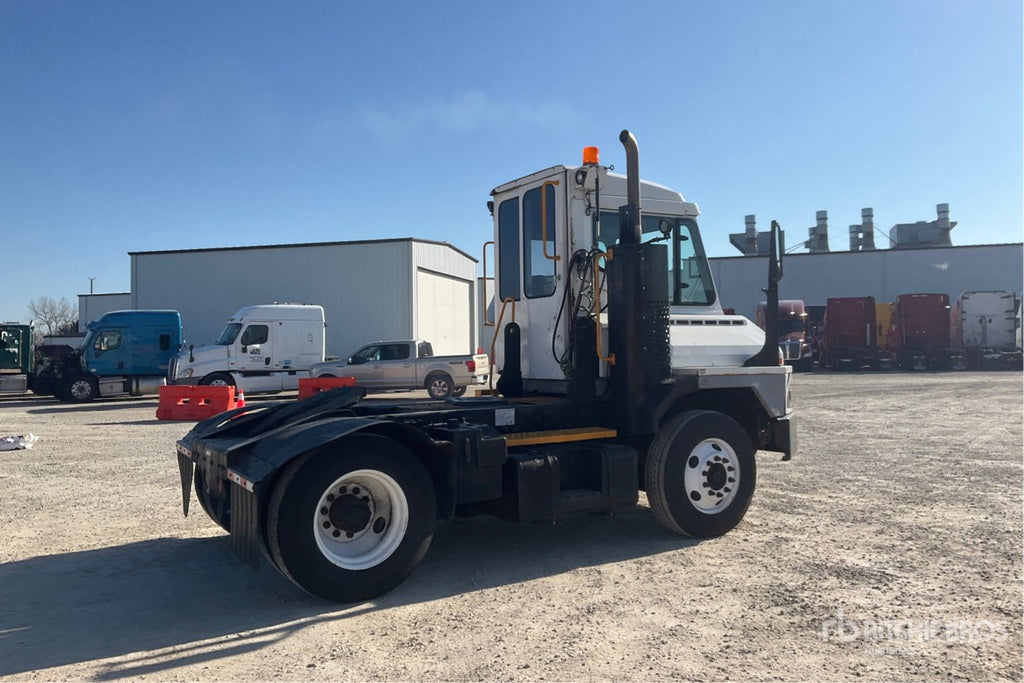 2017 Ottawa T2 4x2 Spotter Truck