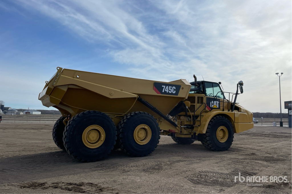 2015 CAT 745C Articulated Dump Truck