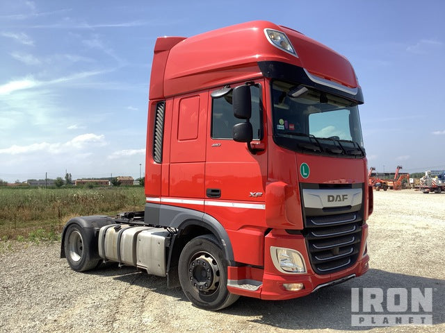 2019 DAF XF480 4x2 Sleeper Truck Tractor