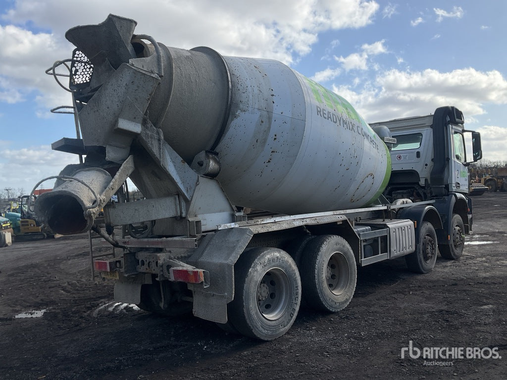 2014 Mercedes-Benz Arocs 8x4 Twin-Steer Mixer Truck