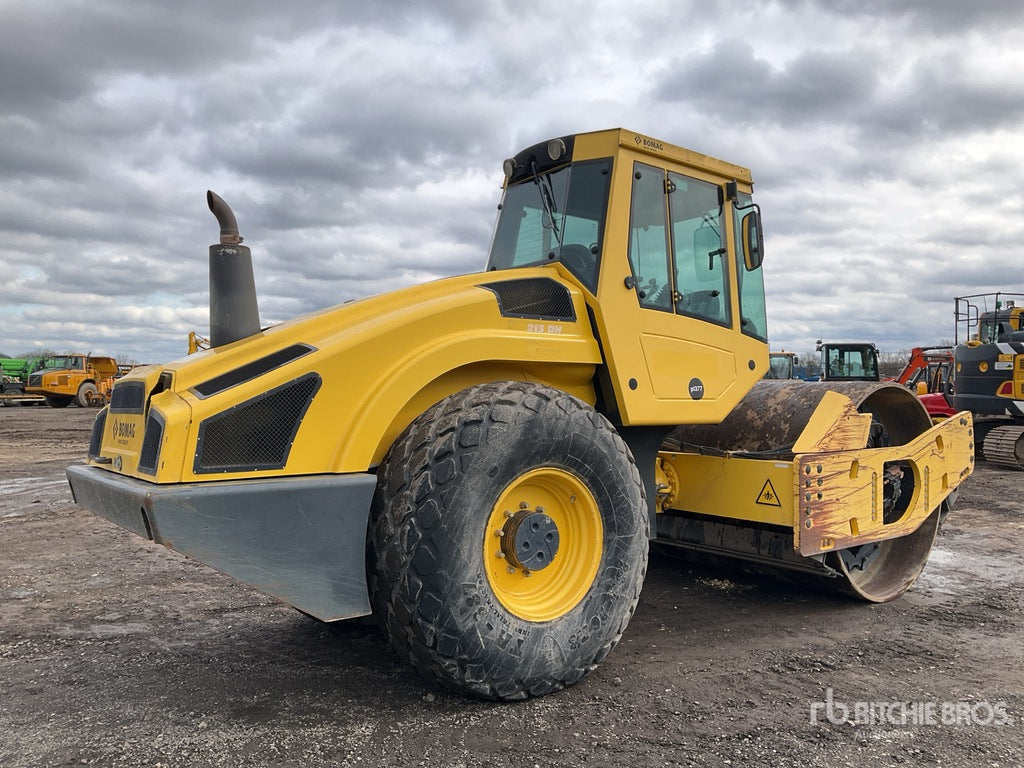 2013 Bomag BW213DH-4 Smooth Drum Compactor