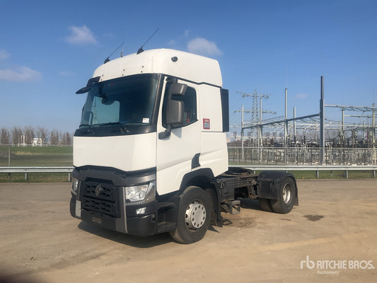 2015 Renault T460 4x2 Sleeper Truck Tractor