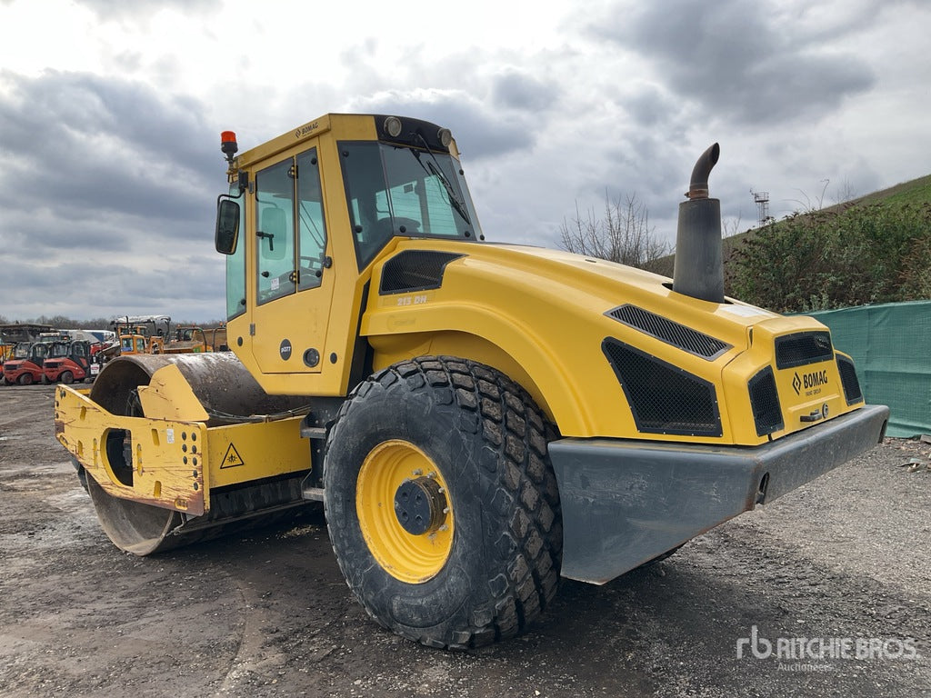 2013 Bomag BW213DH-4 Smooth Drum Compactor