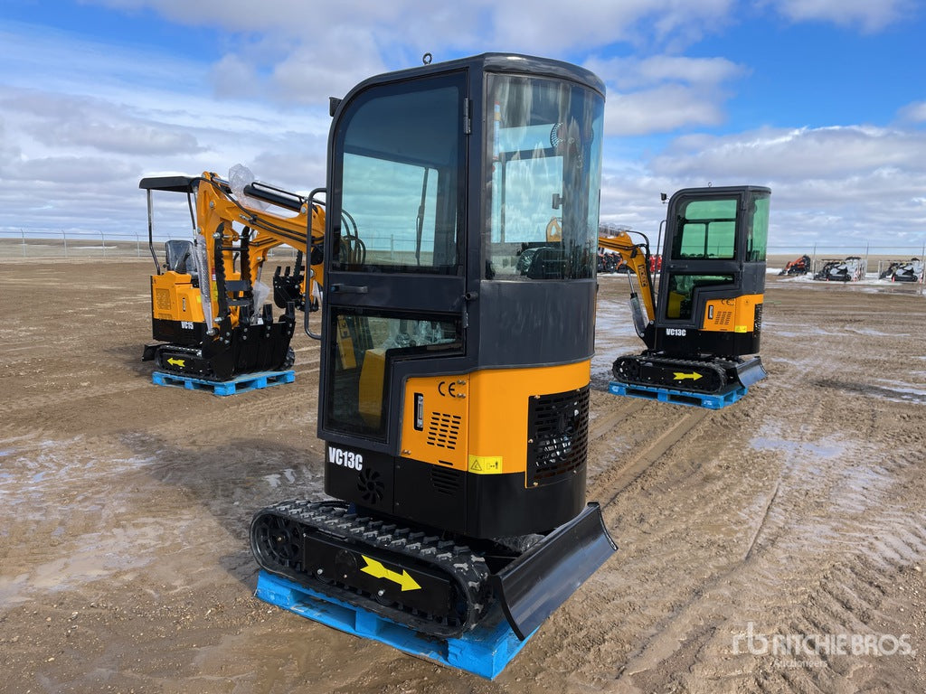 VICSEC VC13C Mini Excavator (Unused)