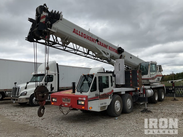 2011 Link-Belt HTC-8690 90 ton 8x4 Hydraulic Truck Crane