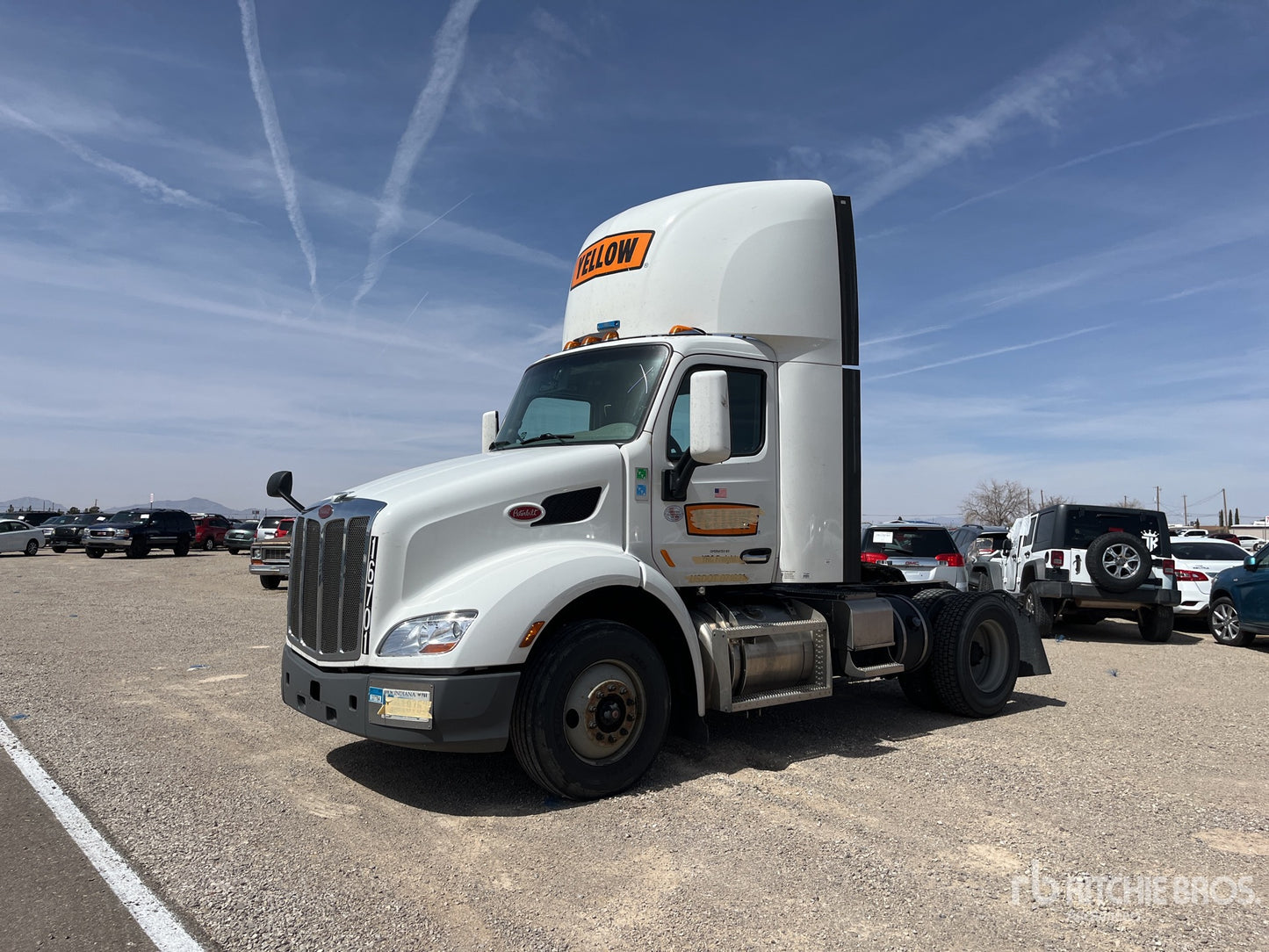 2022 Peterbilt 579 4x2 S/A Day Cab Truck Tractor